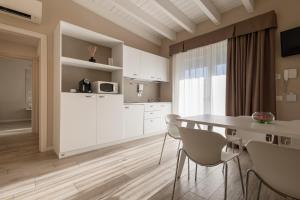 Aurora ApartHotel