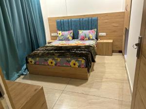 avadh guest house