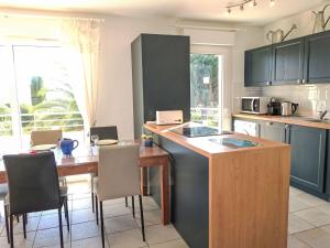 Apartment Les Mas de la Mer-4 by Interhome