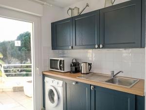 Apartment Les Mas de la Mer-4 by Interhome