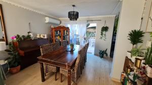 3 Bedroom Beach House with Ocean Views Across the Road from the Beach