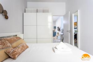 Casa Lua by Cadiz Time