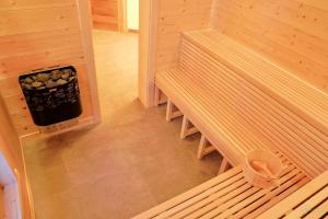 Maisons de vacances Chalet Jean (Coeur de Morzine) Jacuzzi & Sauna : photos des chambres