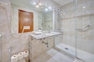 Mirasierra Suites Pamplona