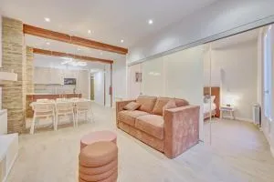 Tothom by Clabao - Artica