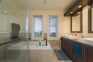 345 Les Immeubles Charlevoix 345