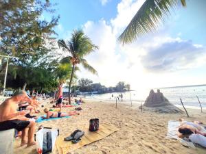 3bedroom Apartment 5 mins walk to Pereybere Beach