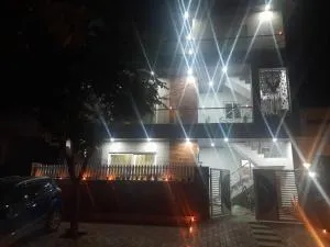 Harpreet Home Stay - Sirhind