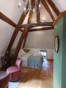 B&B / Chambres d'hotes La Maison des Corporations : photos des chambres