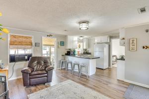 Private Dock and Fire Pit Gantt Lake Getaway!