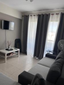 Ptolemaidos cosy Family apartment