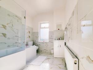 Stylish Home Near NEC, BHX, Bullring & Solihull