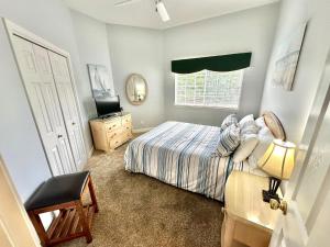 5257 Tivoli By The Sea