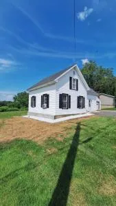 Riverview Bliss in Beautiful House - 奥斯威戈