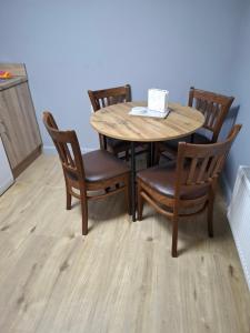 Apartment 2 at busy bee