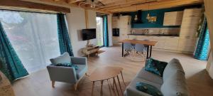 Maisons de vacances Gite Les Glycines : photos des chambres
