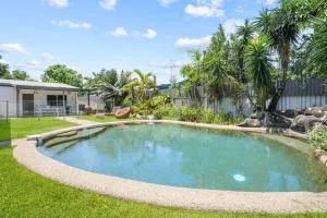 Ma.ple Haven at Holloways - Caravonica