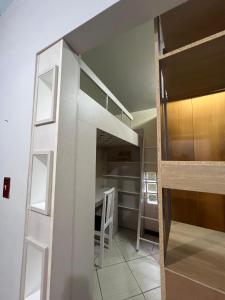 Casa dividida na praia