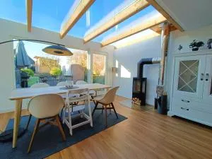 Beachhouse mit privater Sauna und Kamin, 700m zum Strand - Wisch