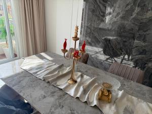 Duplex luxe a 2 étages dans une Residence privé a el Achour