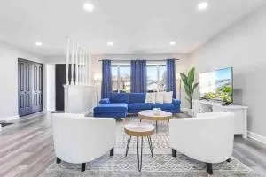 Nifty Game Rm King Bed Schaumburg - ميدينا