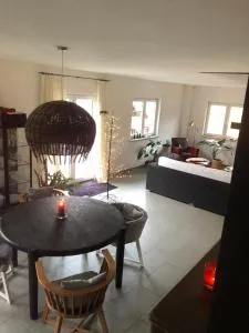 Traumhafte Wohnung für 6-7 Personen - riesige Dachterrasse - Starzach