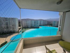 Papudo Laguna con vista al mar