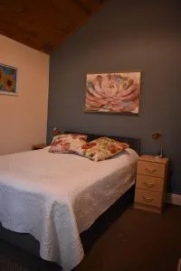 5 Minutes from the Beach - Kilmacanoge