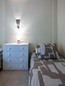 Quiet Apartment Near the Beach, with Pool and Garden