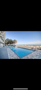 LUXURIOUS Oceanfront Condo, 1 bedroom-2 bath, Sleeps 4, indoor and outdoor pools, Waters Edge-Garden City-Murrells Inlet SC -NO PETS