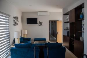 2br2ba Condo 1 block to ocean! - Unit 7