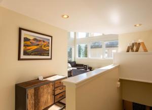 Knob Hill Ridge Townhome 1