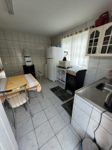 pleasant house 5 min from the soft beach and barra lagoa