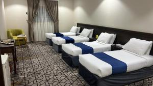 فندق الخلفاء الذهبي