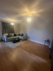 Nuneaton Pink Rose - 纽尼顿