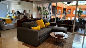 Paradise Escape Life is Good