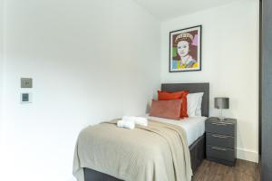 Mitre Warhol by Artsy