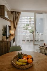 Sunny Escape - Green Park in Golf del Sur Tenerife