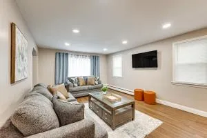 Modern Home with Spacious Yard in Springfield! - 斯普林菲尔德