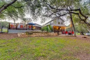 Jacks Cottage Backyard Oasis in New Braunfels! - Second Crossing