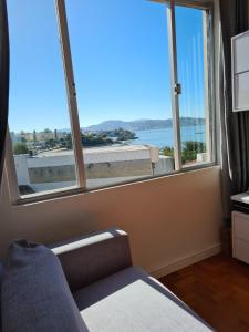 Apto em Coqueiros, Floripa, vista para o mar