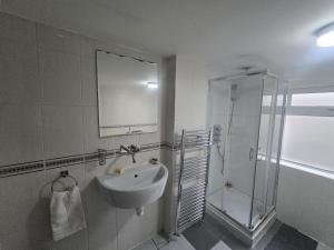 Brixton 5 bedroom Wonder