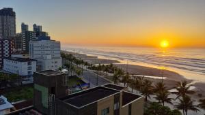 Frente mar, garagem e wi-fi no Caiçara - PG