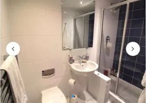 Dengenzii One bedroom apartment Leeds city centre - 加福斯