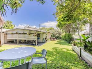 Cosy Pet Friendly Beach House