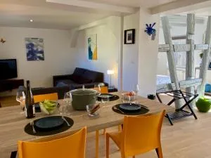 DUPLEX Le 12 - Appartement avec terrasse dans le vignoble - 5 mn du centre de Colmar - Wettolsheim