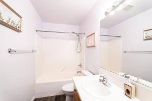 Modern Three Bedrooms Entire House Nike