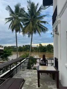 Maophasok river side hotel - Ban Phasak