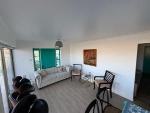 Vista al mar turquesa de Bahia