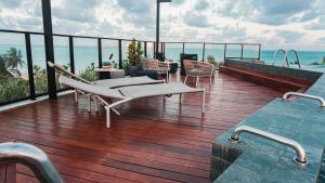 BREEZE - Lindo Flat pé na areia no Jd Oceania